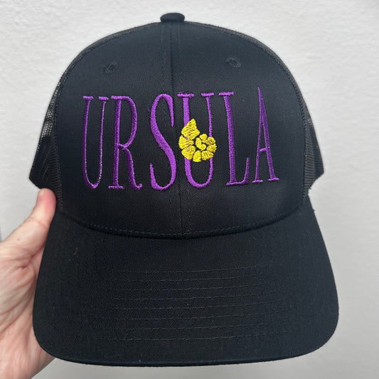 URSULA hat