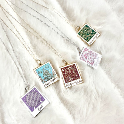 Snapshots Of Magic Necklace