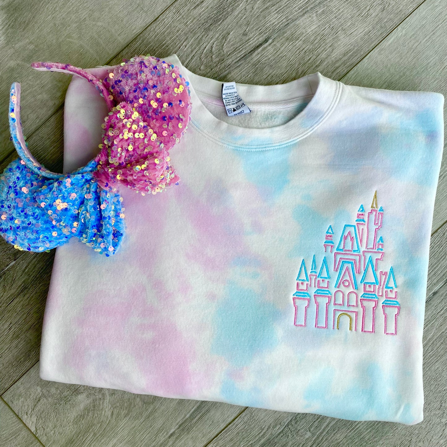 Castle tie dye