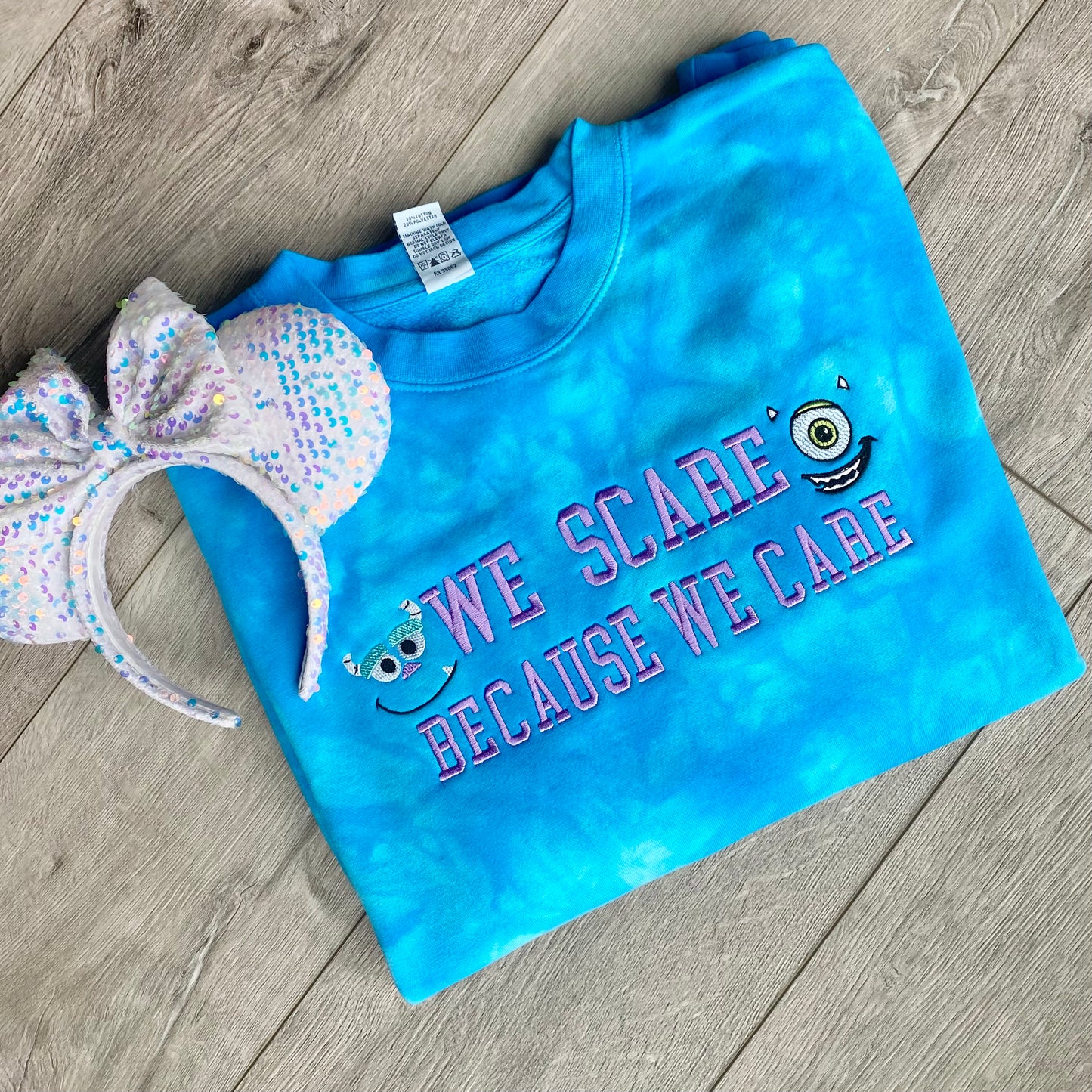 We scare tie dye